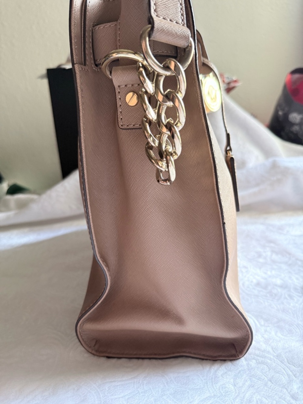 Michael Kors Blush Pink Hamilton Tote Bag Gold Lock Key Saffiano Leather - Picture 4 of 16